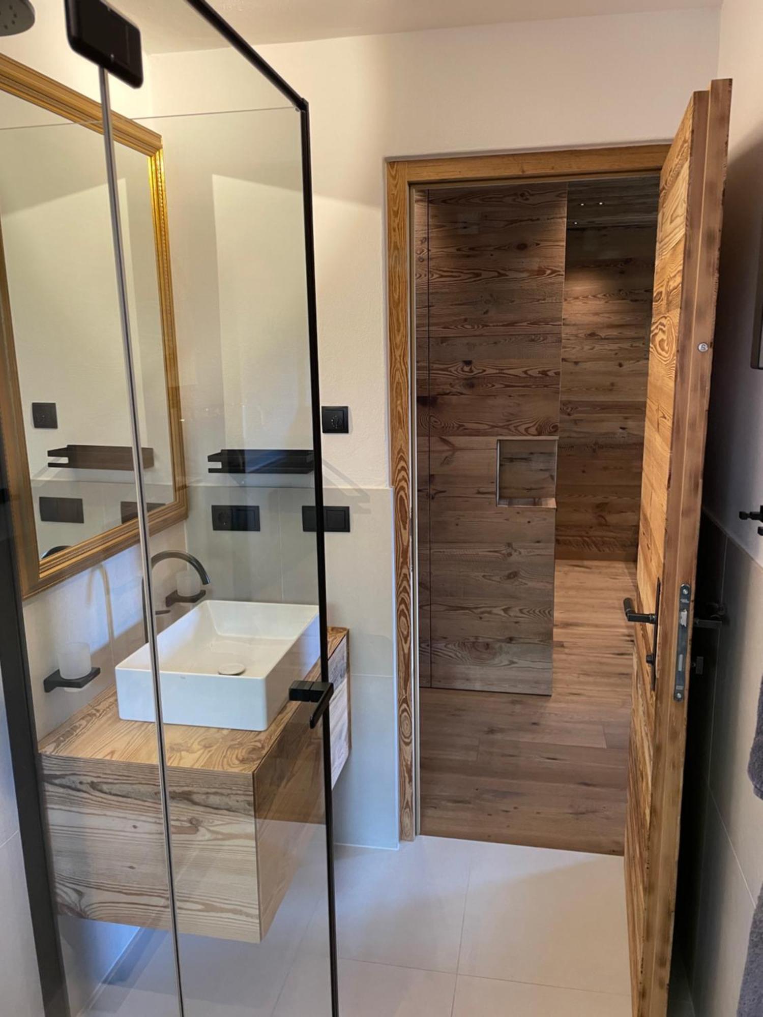 Exclusives Apartment Im Sonnenhof Moos Sexten Exterior foto